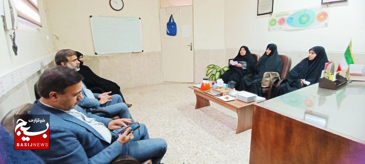 نقشآفرینی بانوان پیشکسوت بسیجی، گنجینهای از تجربه در مسیر خدمت به جامعه اسلامی نقشآفرینی بانوان پیشکسوت بسیجی، گنجینهای از تجربه در مسیر خدمت به جامعه اسلامی