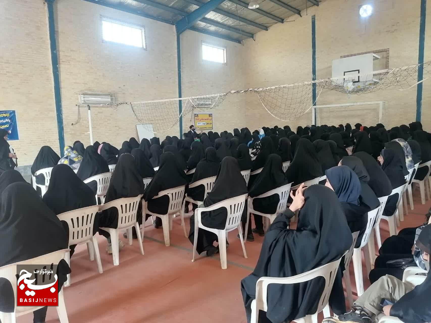 برگزاری دوره اندیشه اسلامی «دانا» ویژه بانوان بسیجی مسجدسلیمان