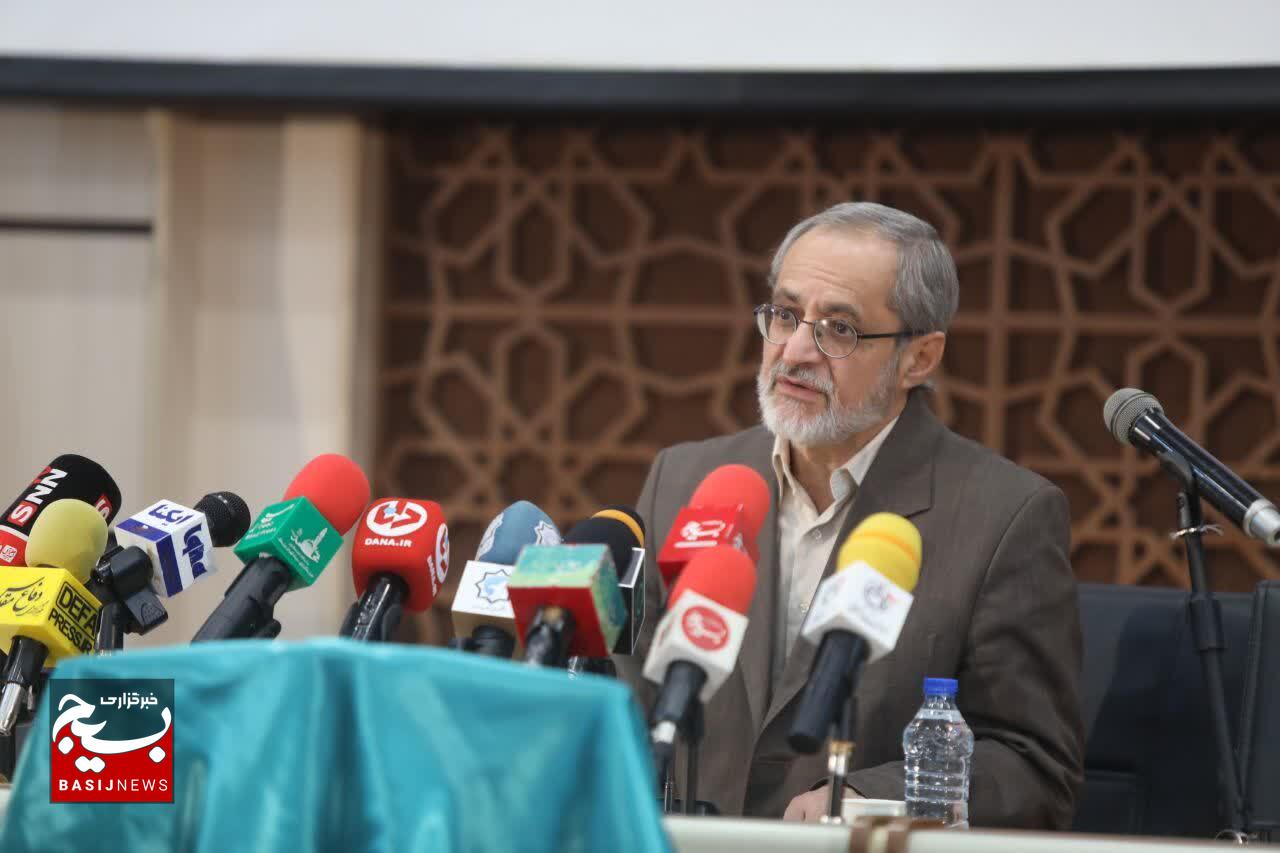 آیین رونمایی از ویراست جدید کتاب ماندگار «ارتباط انسان – جهان»