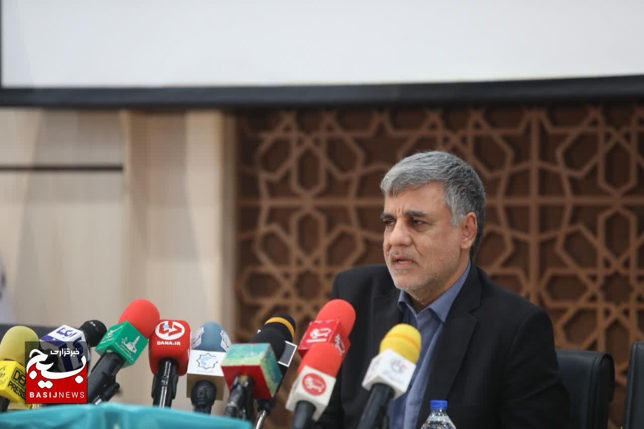 آیین رونمایی از ویراست جدید کتاب ماندگار «ارتباط انسان – جهان»