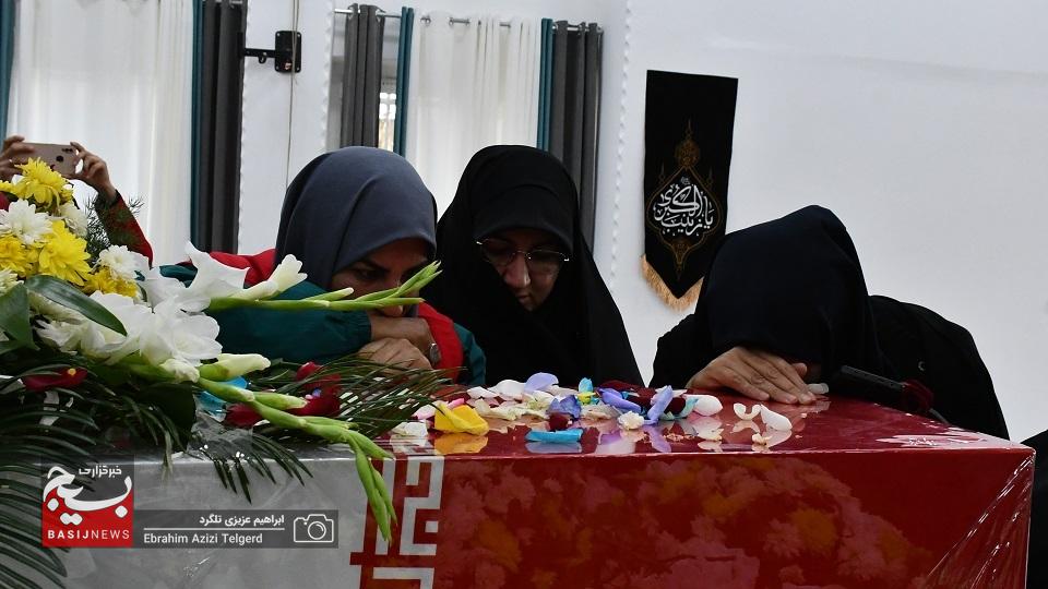 عطرآگین شدن فضای کهگیلویه وبویراحمد با ورود پیکر مطهر ۶ شهید خوشنام عطرآگین شدن فضای کهگیلویه وبویراحمد با ورود پیکر مطهر ۶ شهید خوشنام