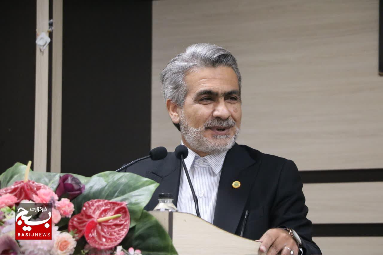 تحلیف کارآموزان وکالت مرکز وکلای قوه قضائیه استان