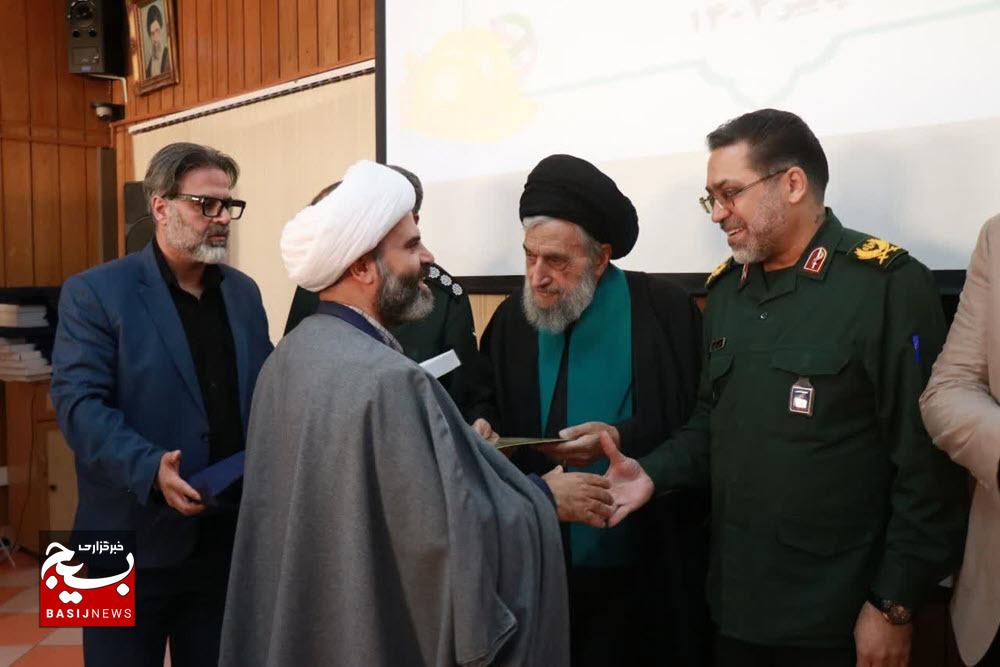 جامعه کارگری ستون‌های اصلی عزت ملی و اقتدار نظام
