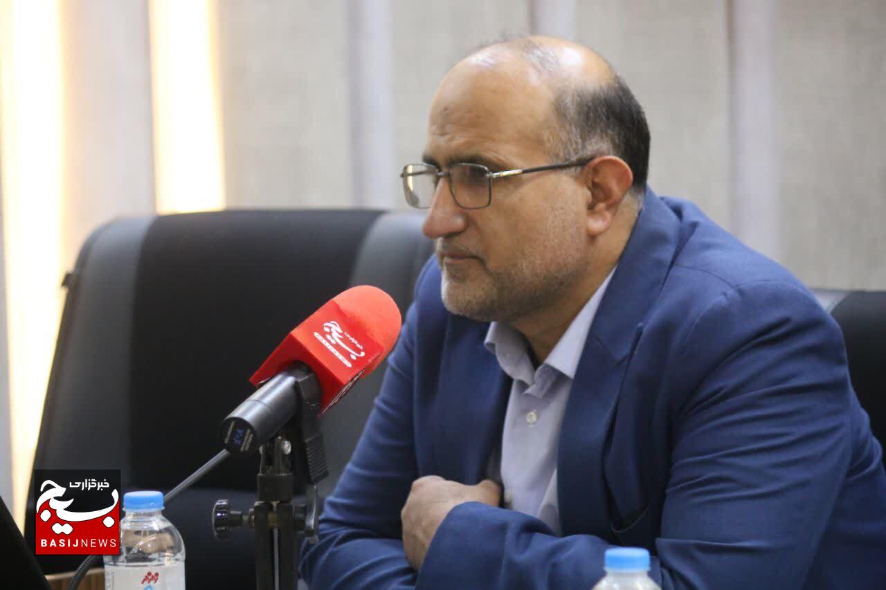 تمامی اقدامات مرتبط با عشایر کشور از سوی بخشها و دستگاههای مختلف، باید حول محور فعالیتها و رویکردهای سازمان امور عشایری کشور باشد تمامی اقدامات مرتبط با عشایر کشور از سوی بخشها و دستگاههای مختلف، باید حول محور فعالیتها و رویکردهای سازمان امور عشایری کشور باشد