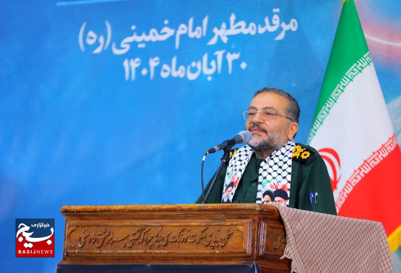 گردهمایی دانشجویان و طلاب بسیجی با حضور رئیس مجلس شورای اسلامی