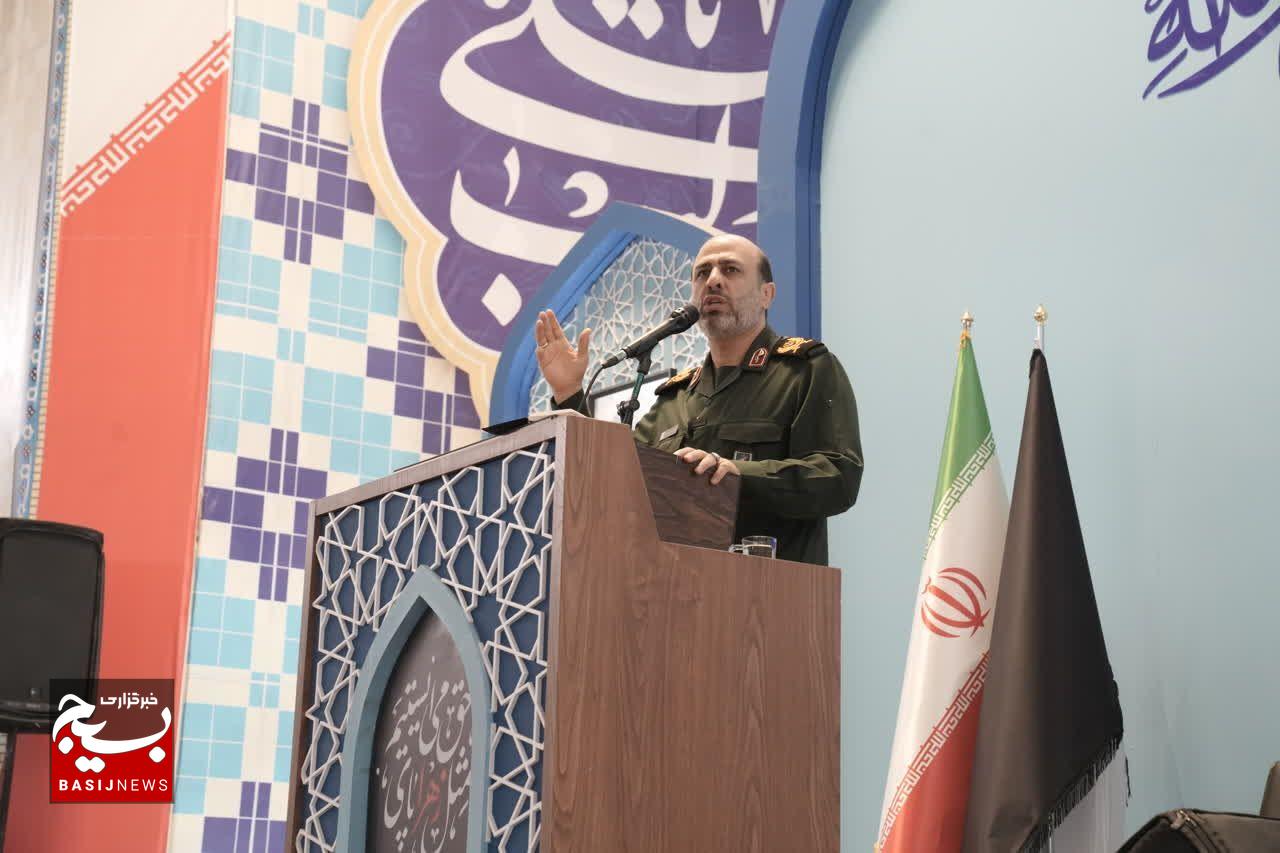 درخت پربار بسیج، میراث جاودان امام خمینی (ره) امت است