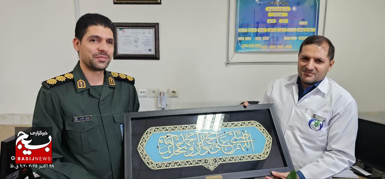 تجلیل از پرستاران بیمارستان حضرت فاطمه الزهرا (س) به مناسبت روز پرستار