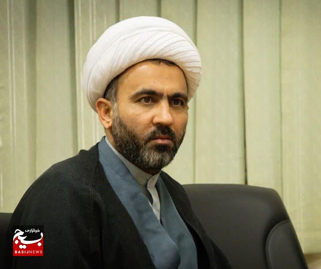 اعزام ۳۲ فعال مسجدی از استان البرز، برای شرکت در هفدهمین دوره از مسابقات قرآنی مدهامتان