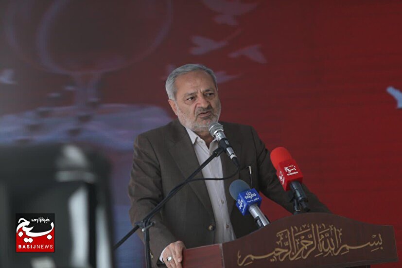 وزیر آموزش و پرورش: درخشش دانش‌آموزان در عرصه‌های علمی پاسخی به استکبار جهانی است