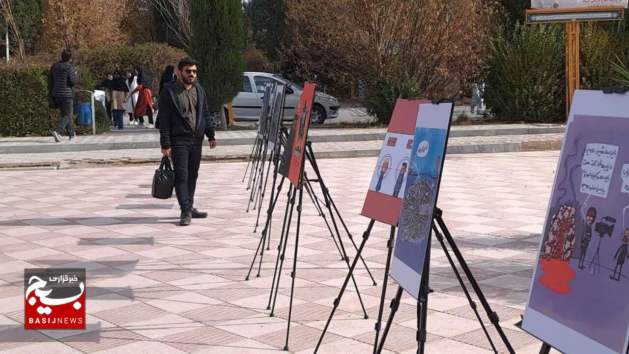هنرمند بسیجی، صدای مردم و سنگر روشنگری است