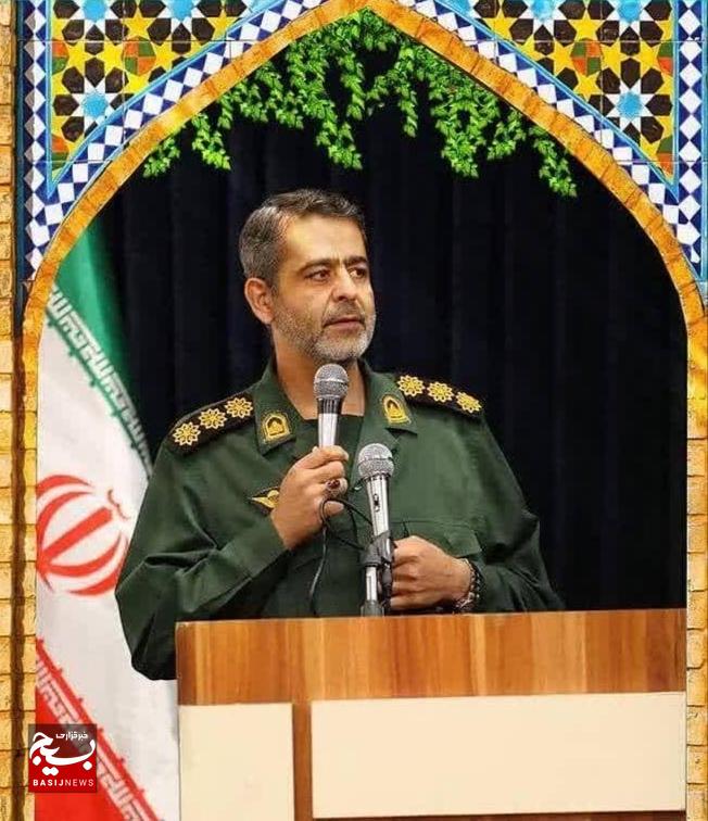 پیام گرامیداشت فرماندهان نواحی سپاه امام حسن مجتبی علیهالسلام برای هفته بسیج پیام گرامیداشت فرماندهان نواحی سپاه امام حسن مجتبی علیهالسلام برای هفته بسیج