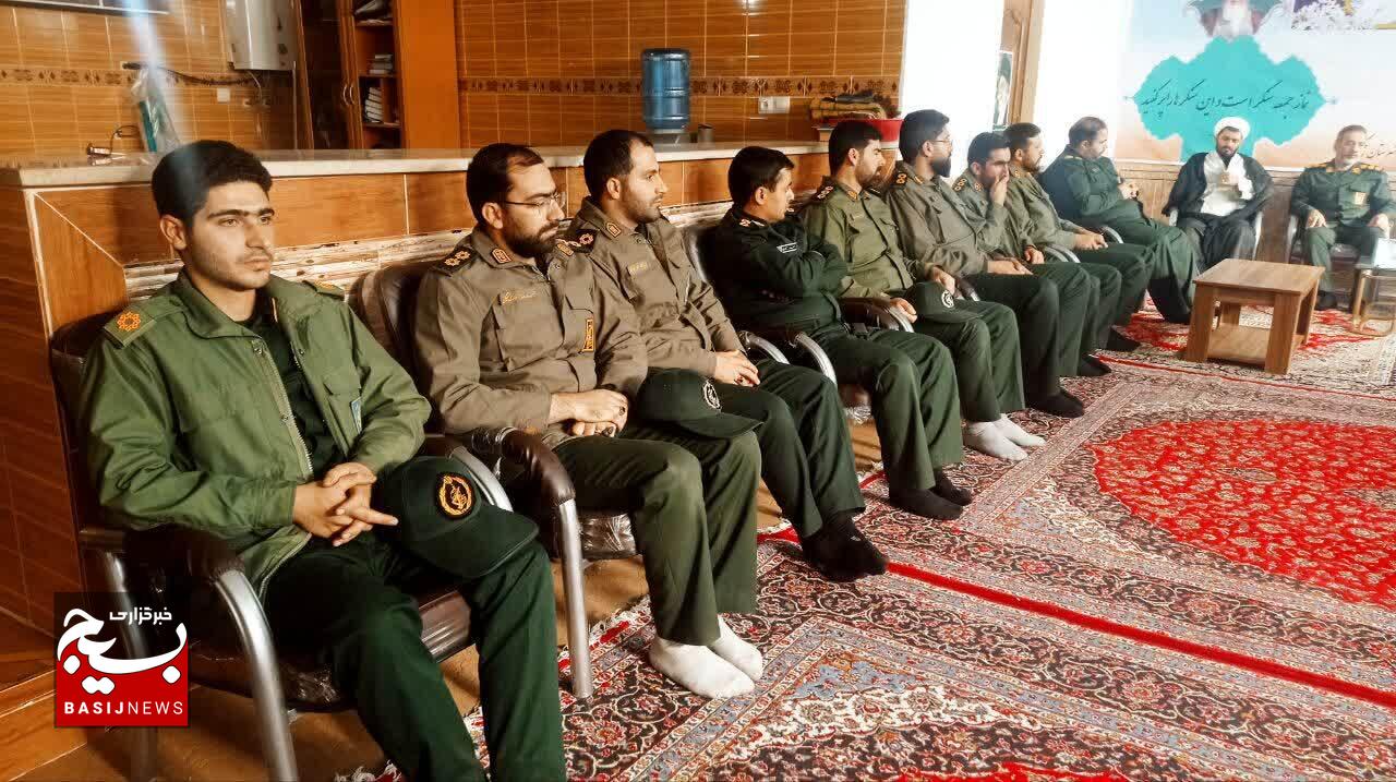 تفکر بسیجی مرز نمیشناسد و در همه میدانها جریان دارد تفکر بسیجی مرز نمیشناسد و در همه میدانها جریان دارد