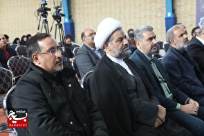 آیین افتتاحیه رزمایش سراسری کارزار خدمت در محله کرامت آلارد واقع در پرندک شهرستان رباط کریم