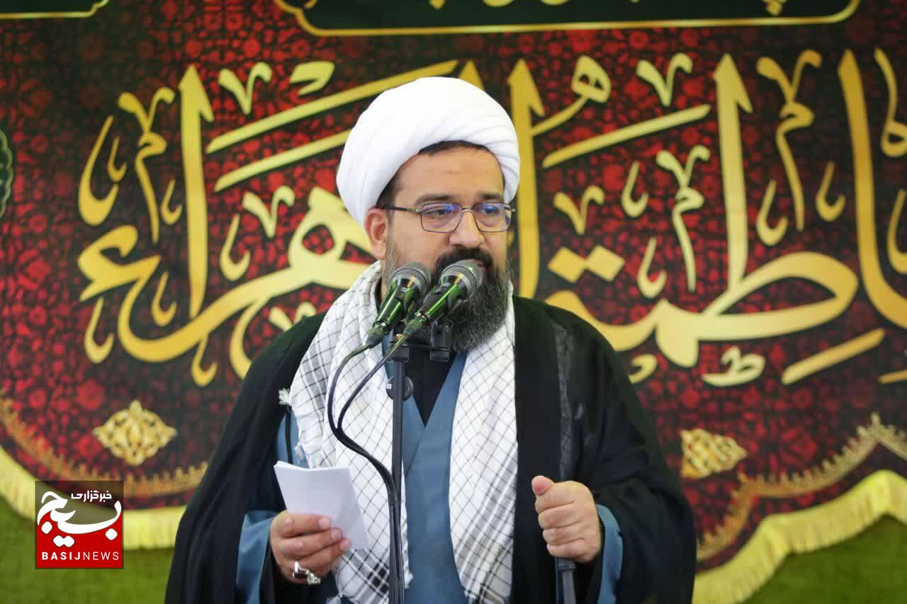 پیام ائمه جمعه و مدیران استان البرز به مناسبت گرامیداشت هفته بسیج