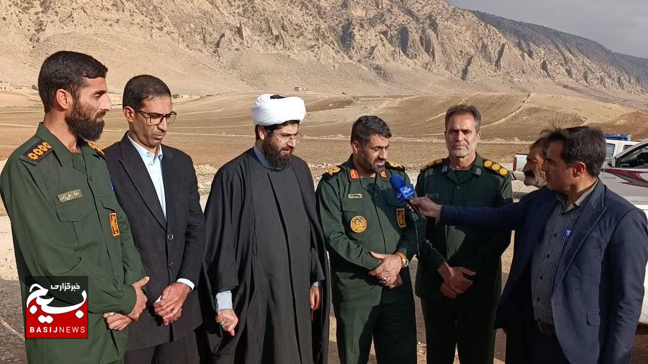 خبر خوش فرمانده سپاه لرستان برای روستاهای وزکور؛ زیرسازی و آسفالت ۷ کیلومتر جاده تا پایان سال خبر خوش فرمانده سپاه لرستان برای روستاهای وزکور؛ زیرسازی و آسفالت ۷ کیلومتر جاده تا پایان سال