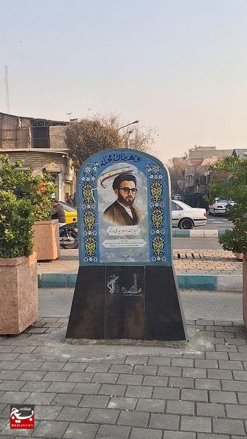 ۱۰ تصویر شهید در قالب ۵ سازه در نقاط مختلف محله شهید هرندی نصب شد. ۱۰ تصویر شهید در قالب ۵ سازه در نقاط مختلف محله شهید هرندی نصب شد.
