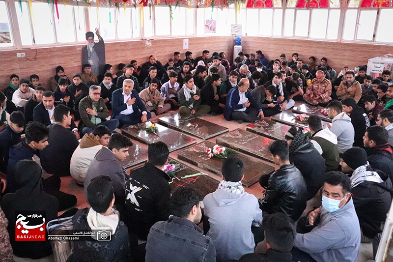 اختتامیه اردوی راهیان نور دانش‌آموزان پسر دشتستان برگزار شد