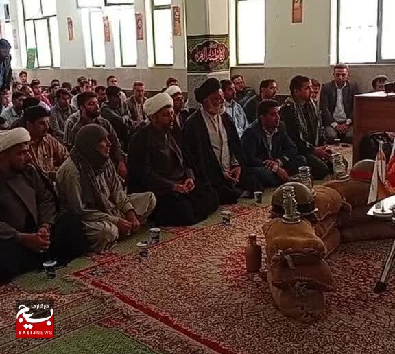 برگزاری یادواره «لاله‌های روشن» به یاد شهید مدافع حرم پرویز بامری در جیرفت