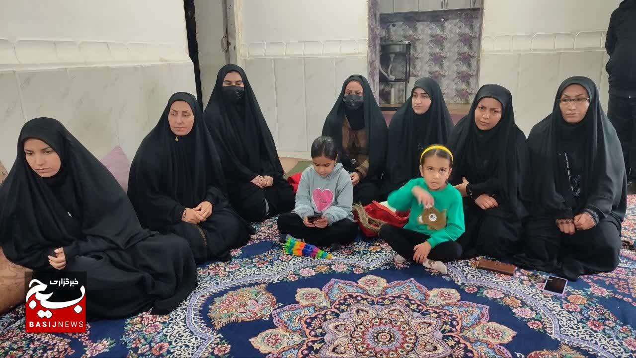 تجلیل فرمانده سپاه فتح از مادران شهدا به مناسبت روز مادر