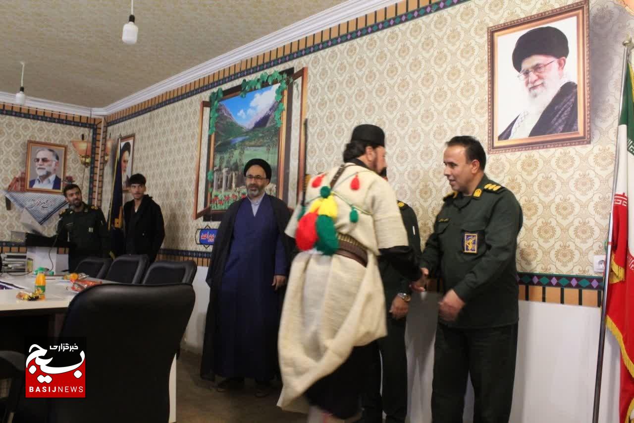 برترین های جشنواره مالک اشتر بسیج ناحیه عشایری کهگیلویه و بویراحمد تجلیل شدند برترین های جشنواره مالک اشتر بسیج ناحیه عشایری کهگیلویه و بویراحمد تجلیل شدند
