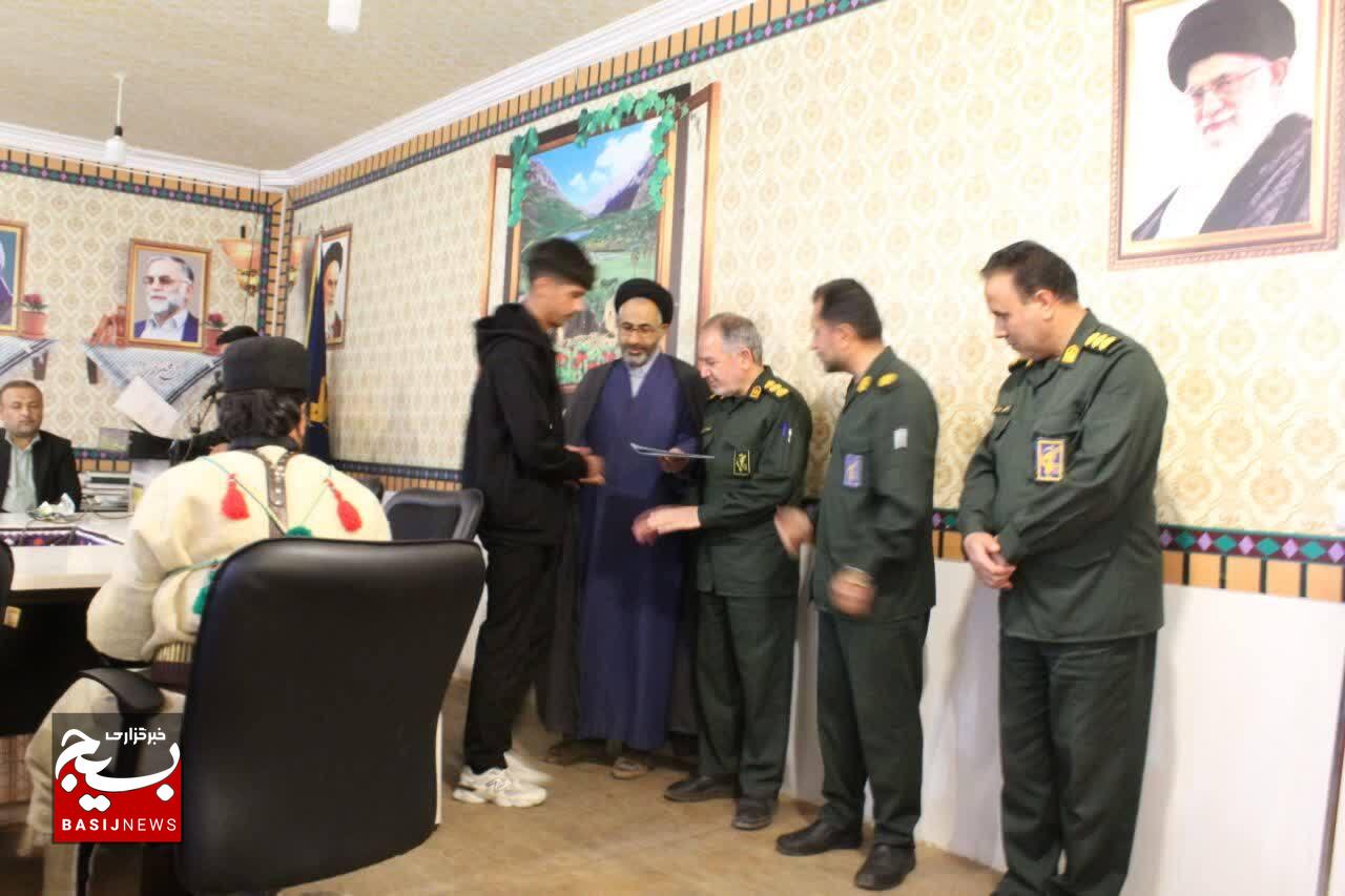 برترین های جشنواره مالک اشتر بسیج ناحیه عشایری کهگیلویه و بویراحمد تجلیل شدند برترین های جشنواره مالک اشتر بسیج ناحیه عشایری کهگیلویه و بویراحمد تجلیل شدند