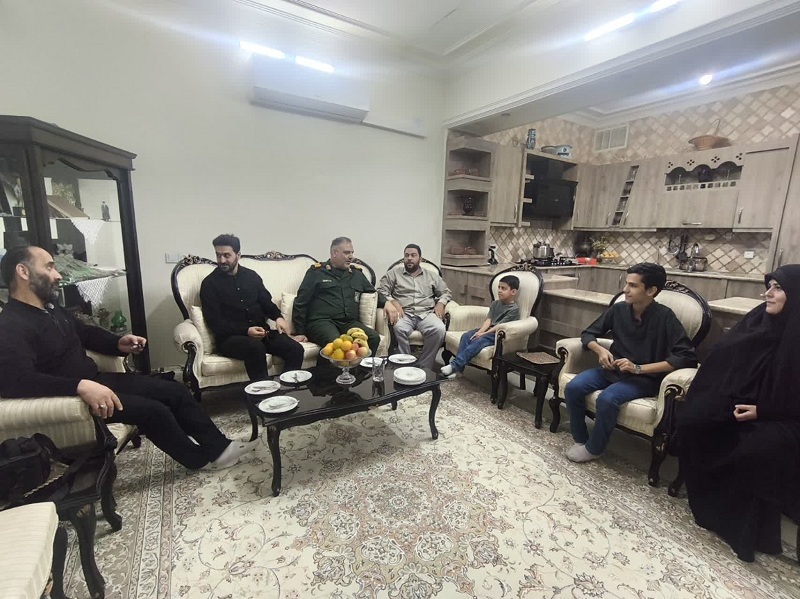 دیدار با خانواده شهیدان والامقام سید ثارلله موسوی و محمد جواد تمسکی به مناسبت روز زن