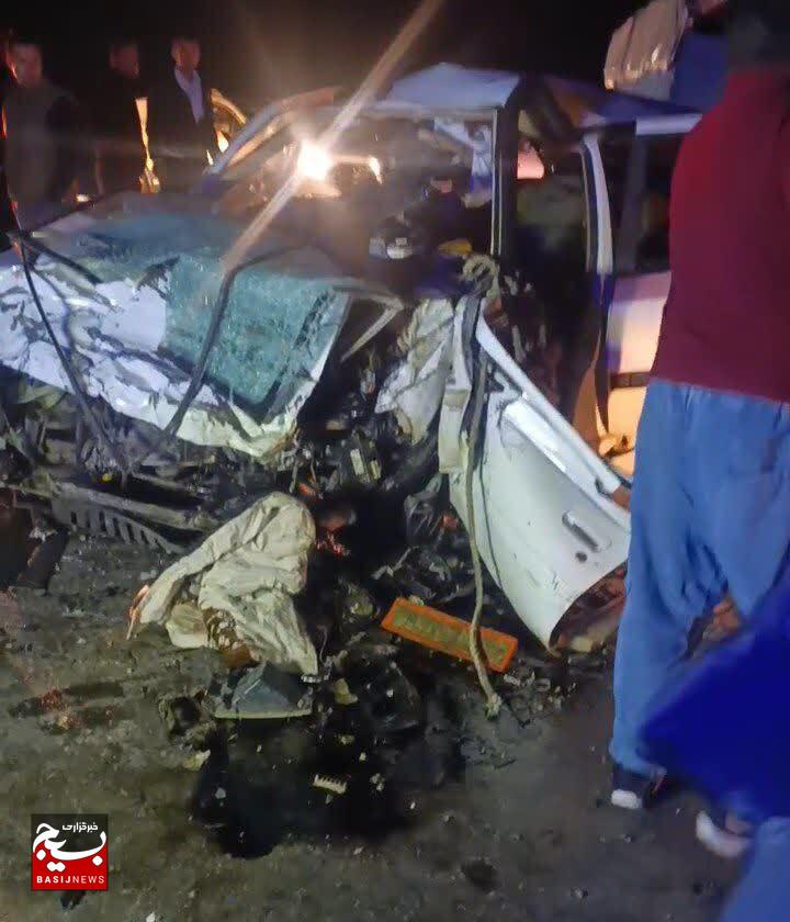 جادهای که هر ماه جان میگیرد؛ فرهنگیان و شهروندان قربانی محور مرگ کوهدشت جادهای که هر ماه جان میگیرد؛ فرهنگیان و شهروندان قربانی محور مرگ کوهدشت