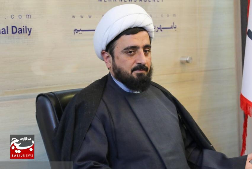علم و ایمان باید با هم گره بخورند علم و ایمان باید با هم گره بخورند