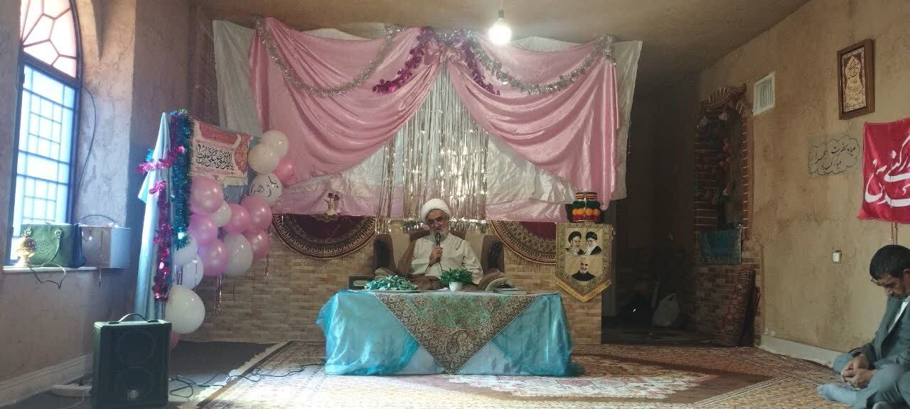 تجلیل از خواهران شاغل در سپاه فتح به مناسبت روز زن