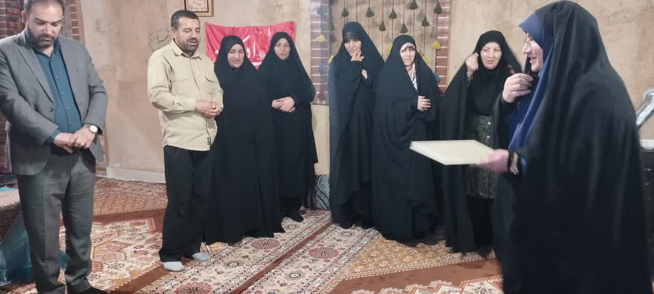 تجلیل از خواهران شاغل در سپاه فتح به مناسبت روز زن
