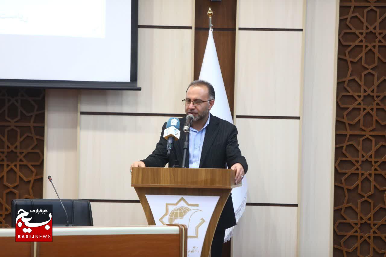 آیین گرامیداشت هفته پژوهش در دانشگاه جامع انقلاب اسلامی