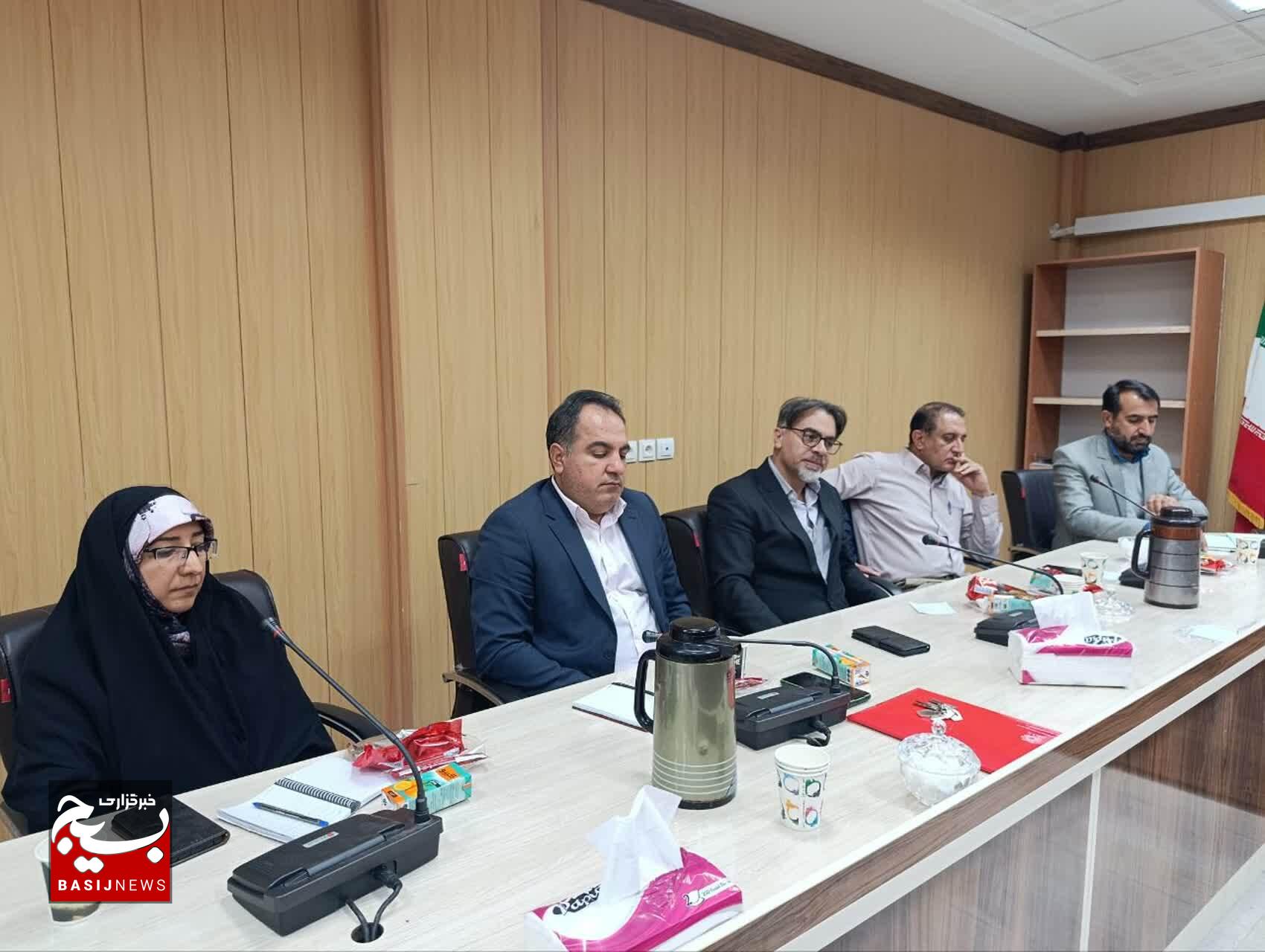 تقویت فعالیت های علمی در زندان های کهگیلویه و بویراحمد تقویت فعالیت های علمی در زندان های کهگیلویه و بویراحمد