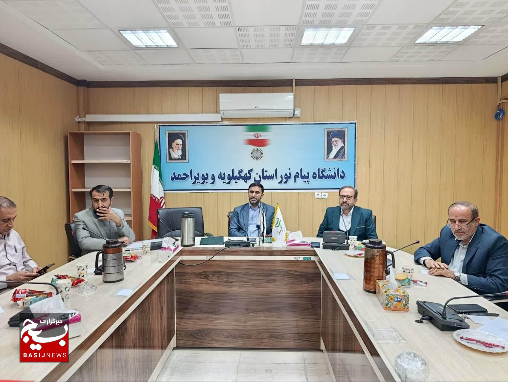 تقویت فعالیت های علمی در زندان های کهگیلویه و بویراحمد تقویت فعالیت های علمی در زندان های کهگیلویه و بویراحمد