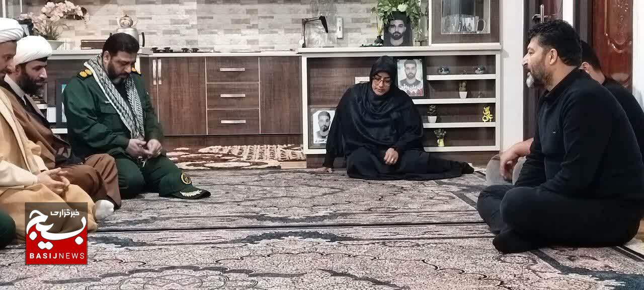 بازدید جانشین مسئول نمایندگی ولیفقیه در سپاه قدس گیلان از حوزههای مقاومت بسیج سپاه فومن بازدید جانشین مسئول نمایندگی ولیفقیه در سپاه قدس گیلان از حوزههای مقاومت بسیج سپاه فومن