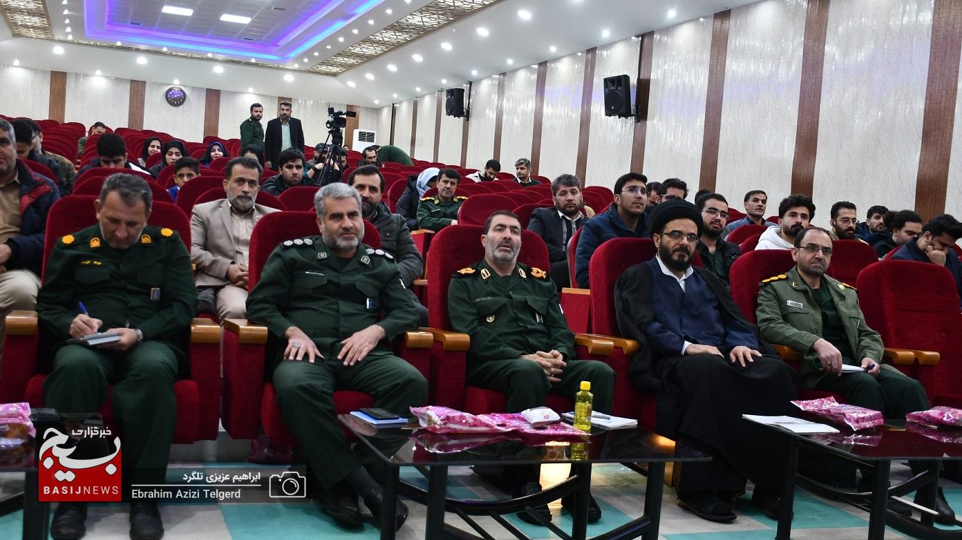 دیدار صمیمی فرمانده سپاه فتح با برگزیدگان رویداد سدرا