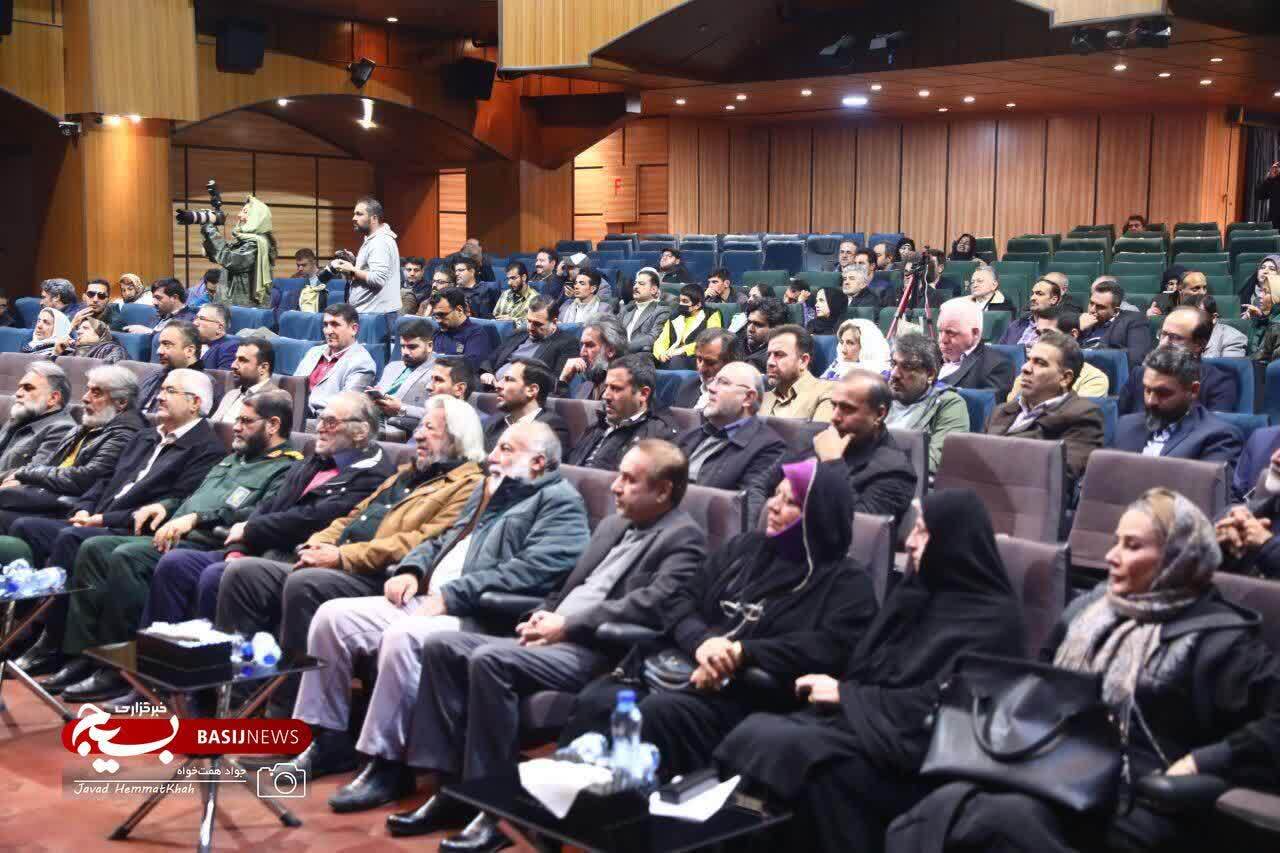 درخشش بسیج هنرمندان استان در جشنواره ملی فیلم کوتاه بسیج درخشش بسیج هنرمندان استان در جشنواره ملی فیلم کوتاه بسیج