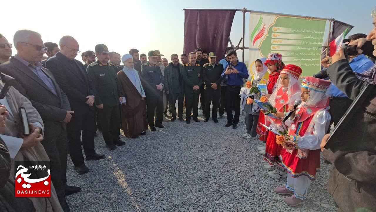 نخستین طرح کانال انتقال آب با فناوری بتن پارچه‌ای در درگز به بهره‌برداری رسید