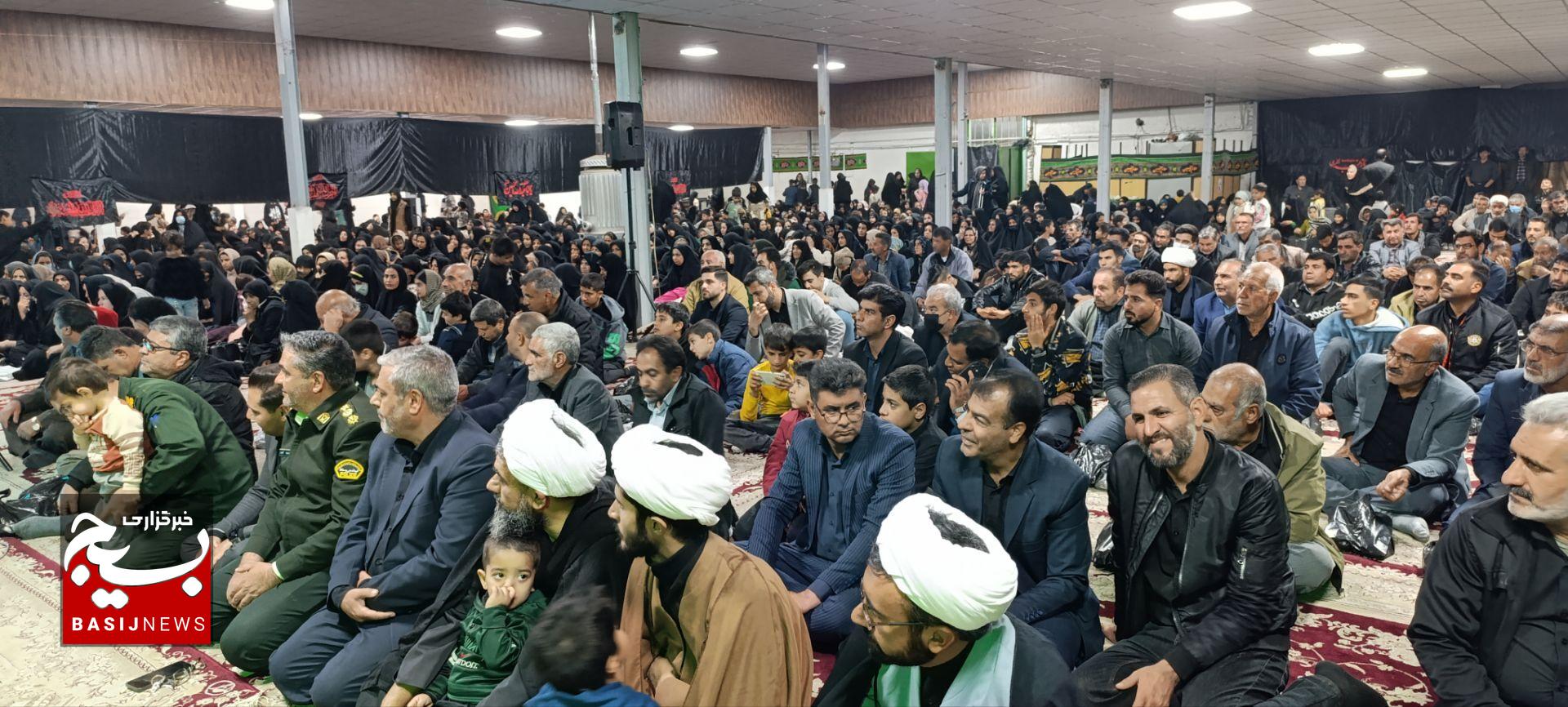 جهاد؛ ستون عزت اسلام از نگاه حضرت زهرا(سلام الله علیها) و رهبر معظم انقلاب