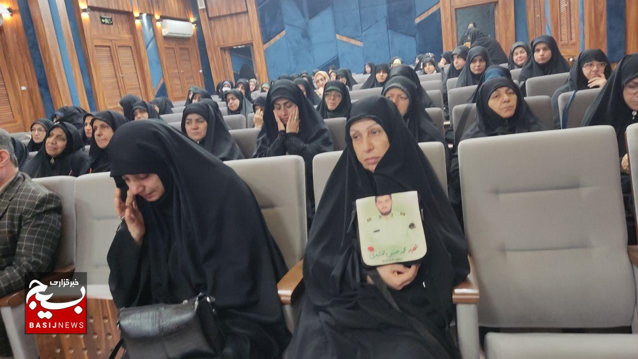بانوان بسیجی در تحقق تمدن نوین اسلامی نقش‌آفرینی می‌کنند  
