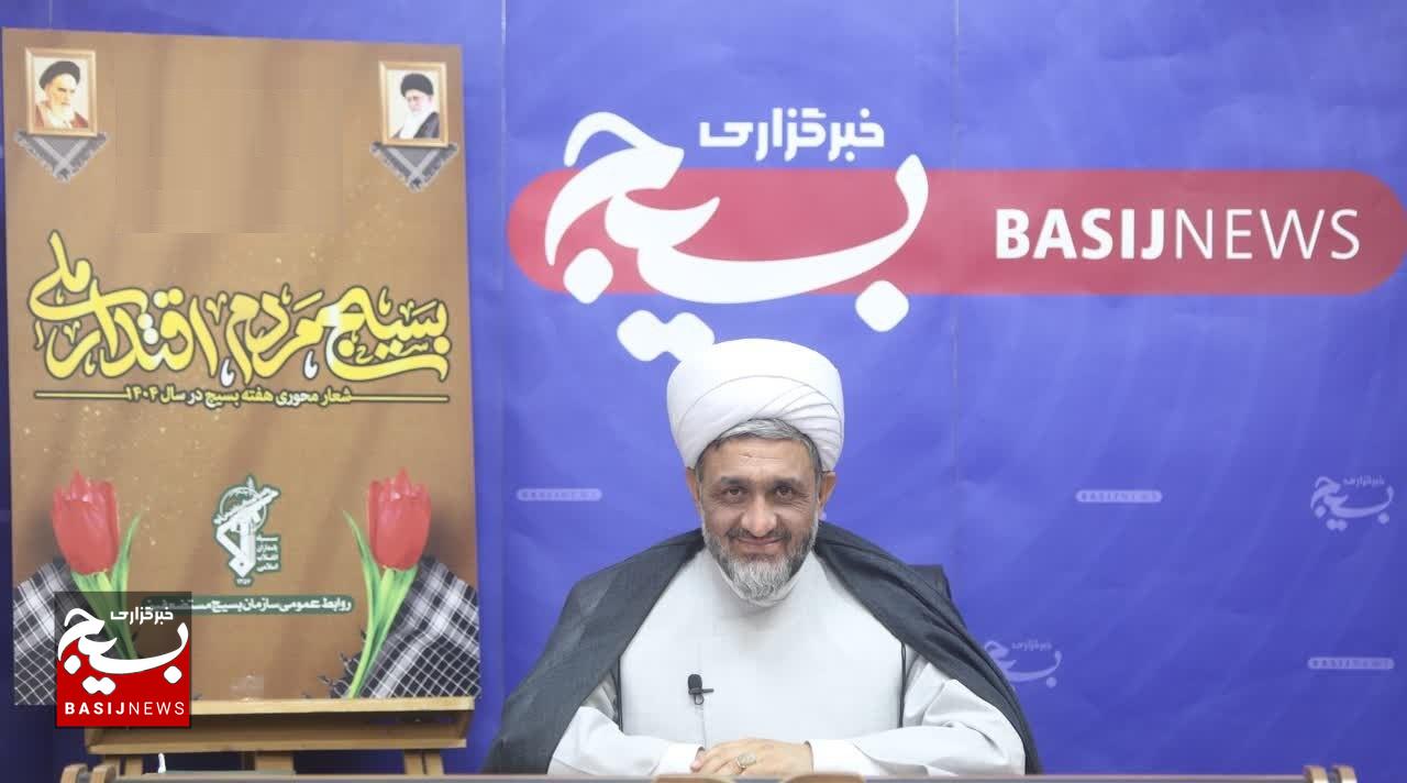 حضور حجت‌الاسلام والمسلمین رضایی در خبرگزاری بسیج و تقدیر از دست‌اندرکاران این مجموعه به سبب موفقیت در سومین رویداد جایزه ملی جوانی جمعیت
