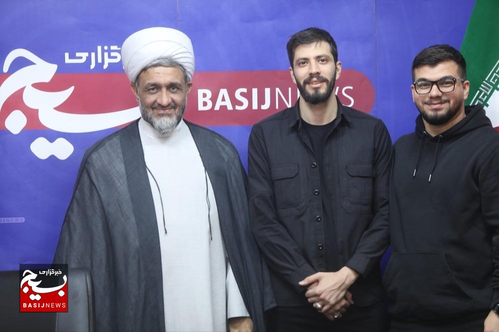 حضور حجت‌الاسلام والمسلمین رضایی در خبرگزاری بسیج و تقدیر از دست‌اندرکاران این مجموعه به سبب موفقیت در سومین رویداد جایزه ملی جوانی جمعیت