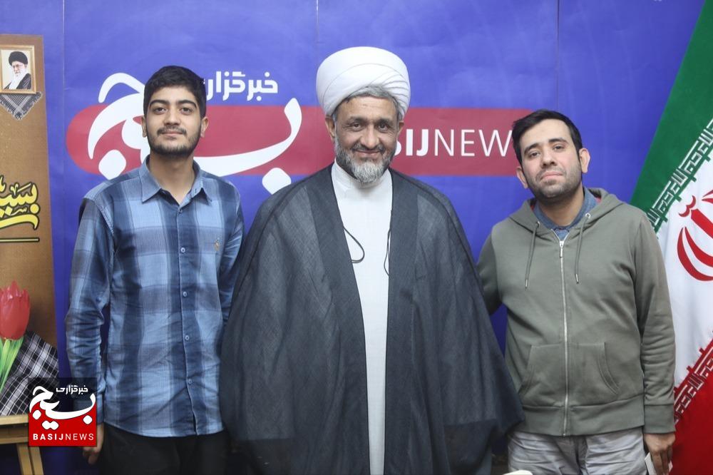 حضور حجت‌الاسلام والمسلمین رضایی در خبرگزاری بسیج و تقدیر از دست‌اندرکاران این مجموعه به سبب موفقیت در سومین رویداد جایزه ملی جوانی جمعیت