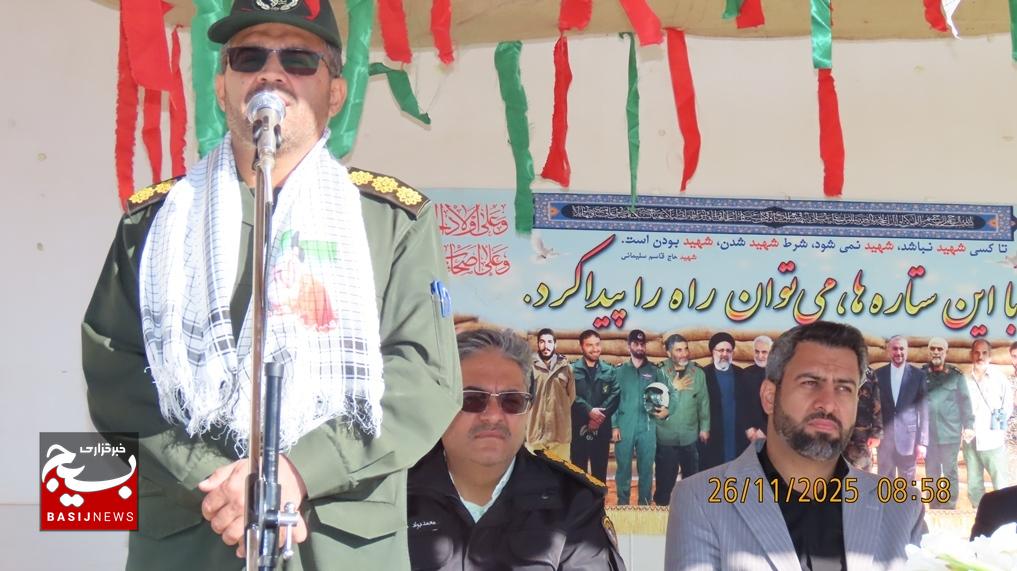 تأکید فرمانده سپاه بافت بر «تداوم راه شهدا» و «هوشیاری در برابر جنگ رسانه‌ای دشمن»