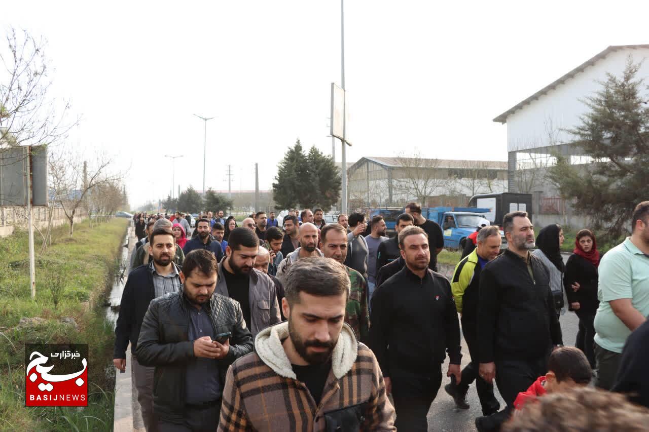 کارگران با امنیت و نشاط اجتماعی جامعهای پویا میسازند کارگران با امنیت و نشاط اجتماعی جامعهای پویا میسازند
