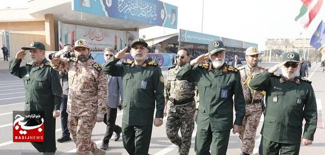 حضور گردان نمونه ناحیه حمزه سیدالشهدا در رزمایش اقتدار بسیج پایتخت حضور گردان نمونه ناحیه حمزه سیدالشهدا در رزمایش اقتدار بسیج پایتخت