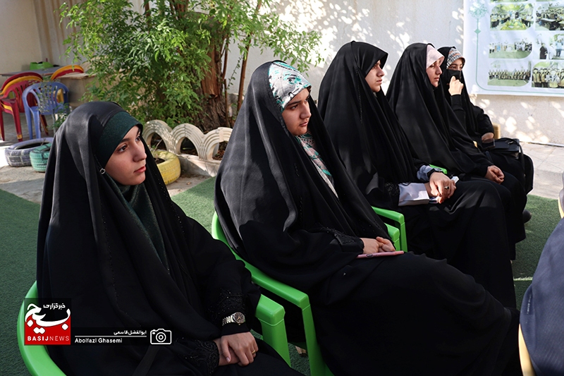 نشست بصیرتی کانون بسیج رسانه شهرستان دشتستان برگزار شد نشست بصیرتی کانون بسیج رسانه شهرستان دشتستان برگزار شد