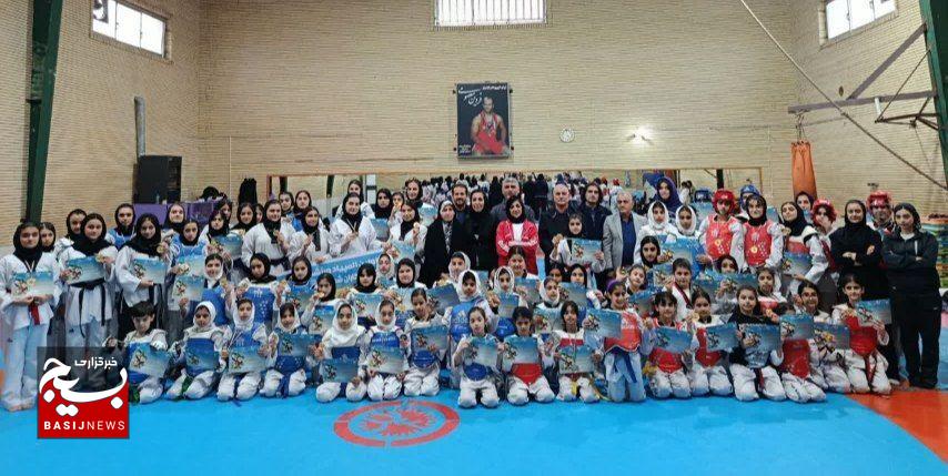 برگزاری ۱۵۰۰برنامه‌ و فعالیت فرهنگی و ورزشی در پایگاه‌های مقاومت گیلان 