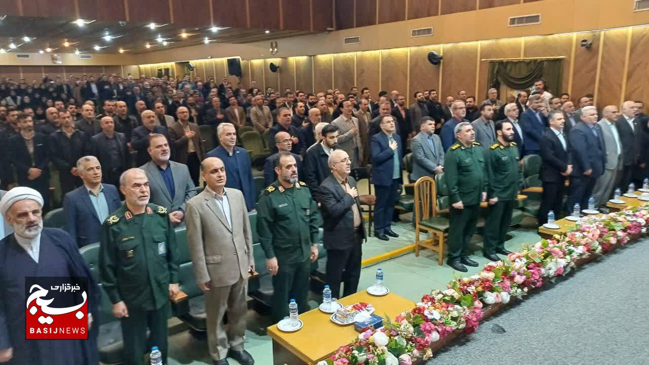 همایش ملی بصیرتی، جریان خدمترسانی و آگاهیسازی را تقویت کرد همایش ملی بصیرتی، جریان خدمترسانی و آگاهیسازی را تقویت کرد