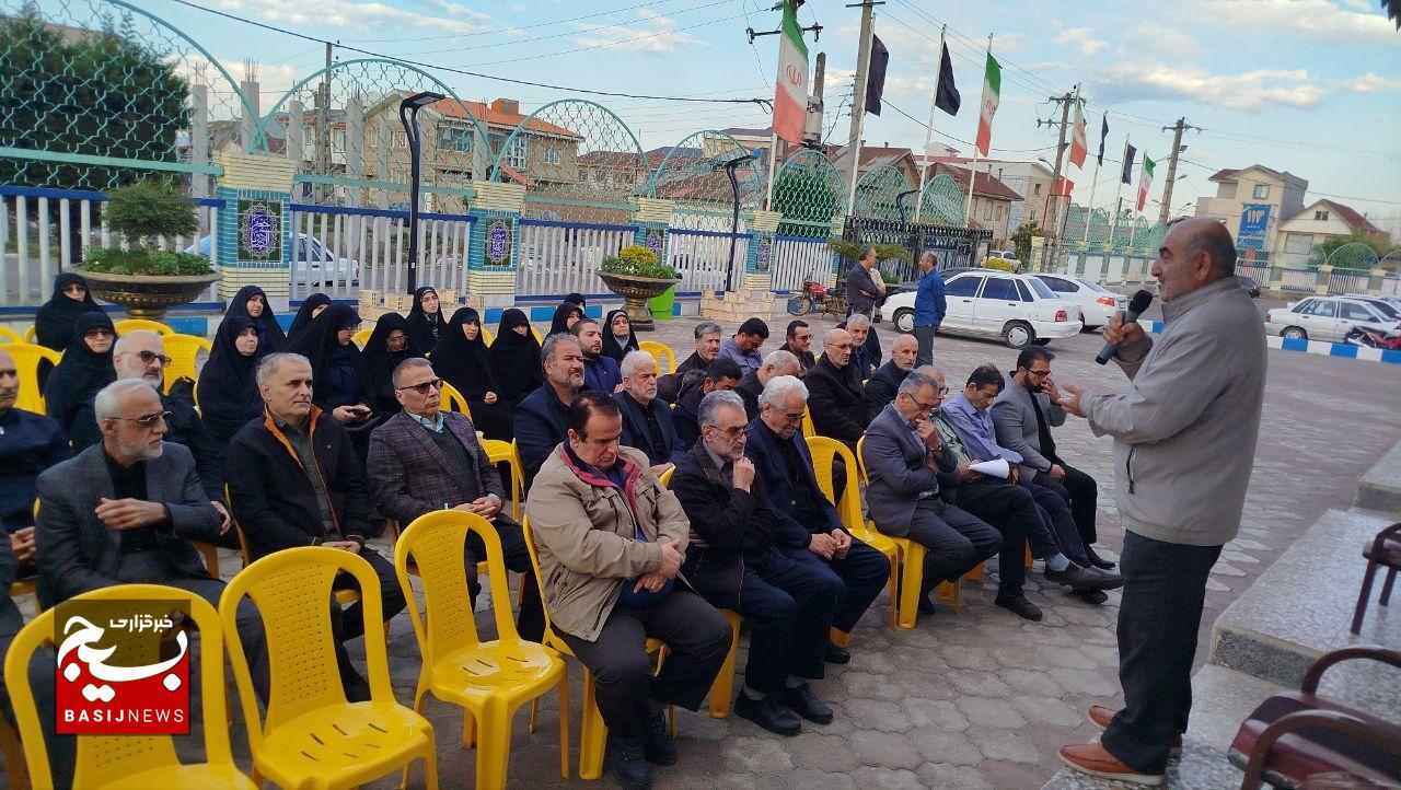 هر شهید یک امامزاده معنوی برای نسل امروز است هر شهید یک امامزاده معنوی برای نسل امروز است