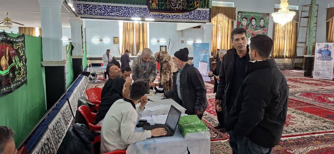 خدمات رایگان چشم‌پزشکی، مامایی و مشاوره و روانشناسی گروه جهادی در کهک 